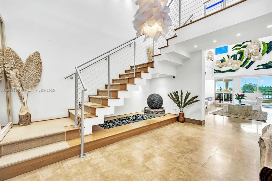 For Sale: $6,490,000 (3 beds, 4 baths, 3227 Square Feet)