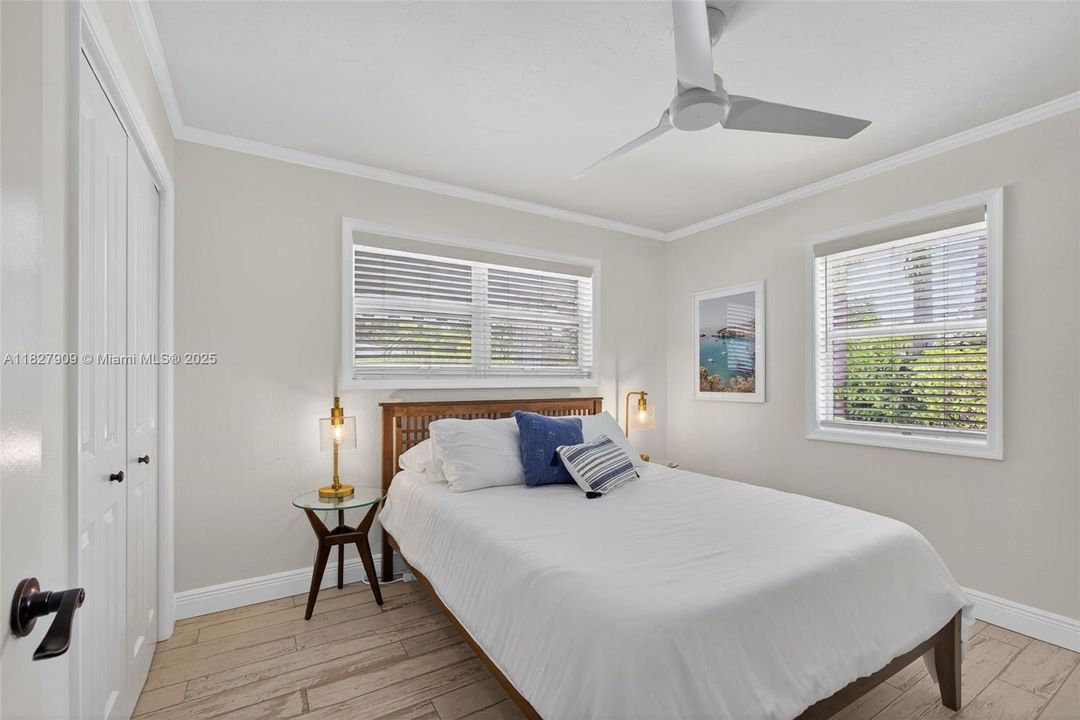 最近售出: $1,194,000 (3 贝兹, 2 浴室, 1257 平方英尺)