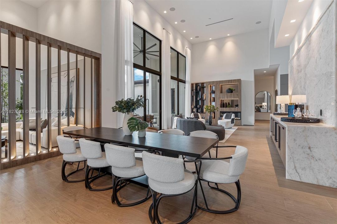 En Venta: $5,600,000 (6 camas, 7 baños, 5339 Pies cuadrados)