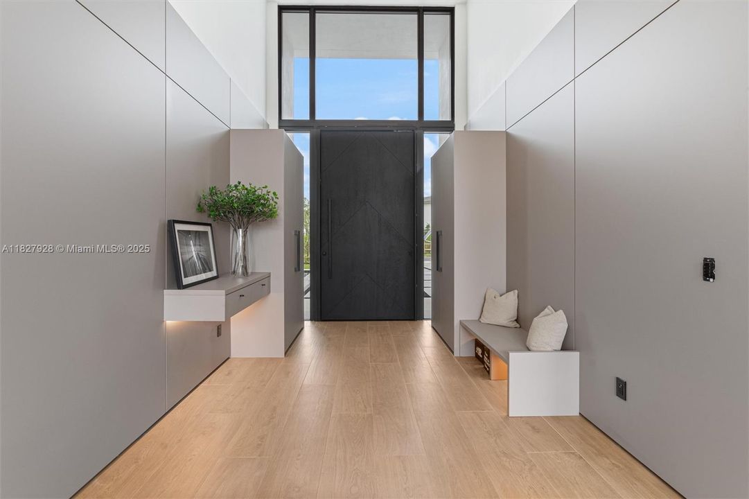 En Venta: $5,600,000 (6 camas, 7 baños, 5339 Pies cuadrados)