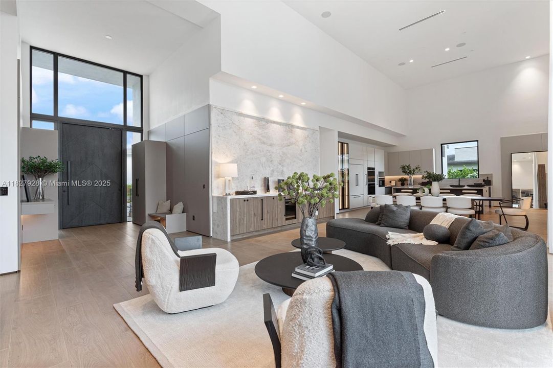 En Venta: $5,600,000 (6 camas, 7 baños, 5339 Pies cuadrados)