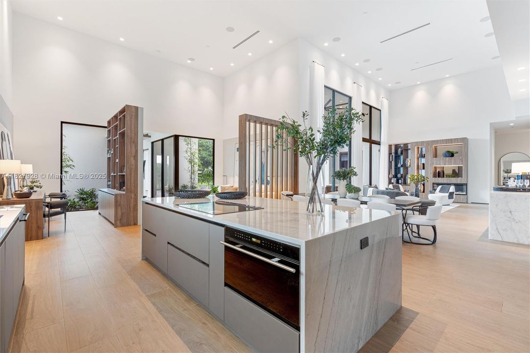 En Venta: $5,600,000 (6 camas, 7 baños, 5339 Pies cuadrados)