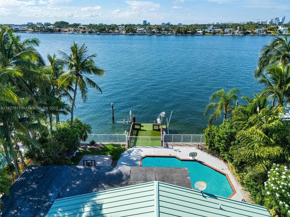 En Venta: $6,200,000 (4 camas, 3 baños, 3934 Pies cuadrados)