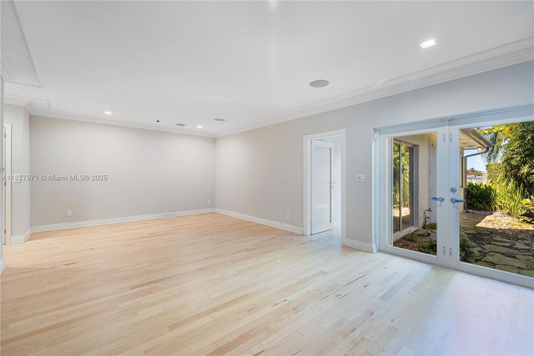 En Venta: $6,200,000 (4 camas, 3 baños, 3934 Pies cuadrados)