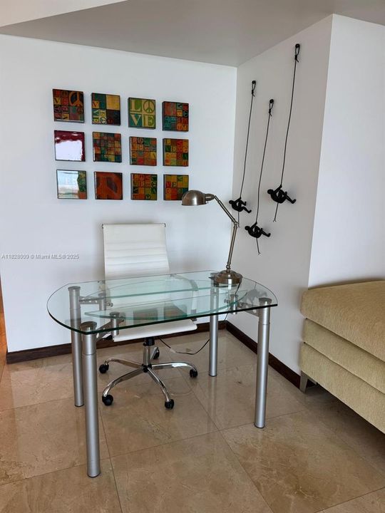 Active With Contract: $12,500 (2 beds, 2 baths, 1750 Square Feet)