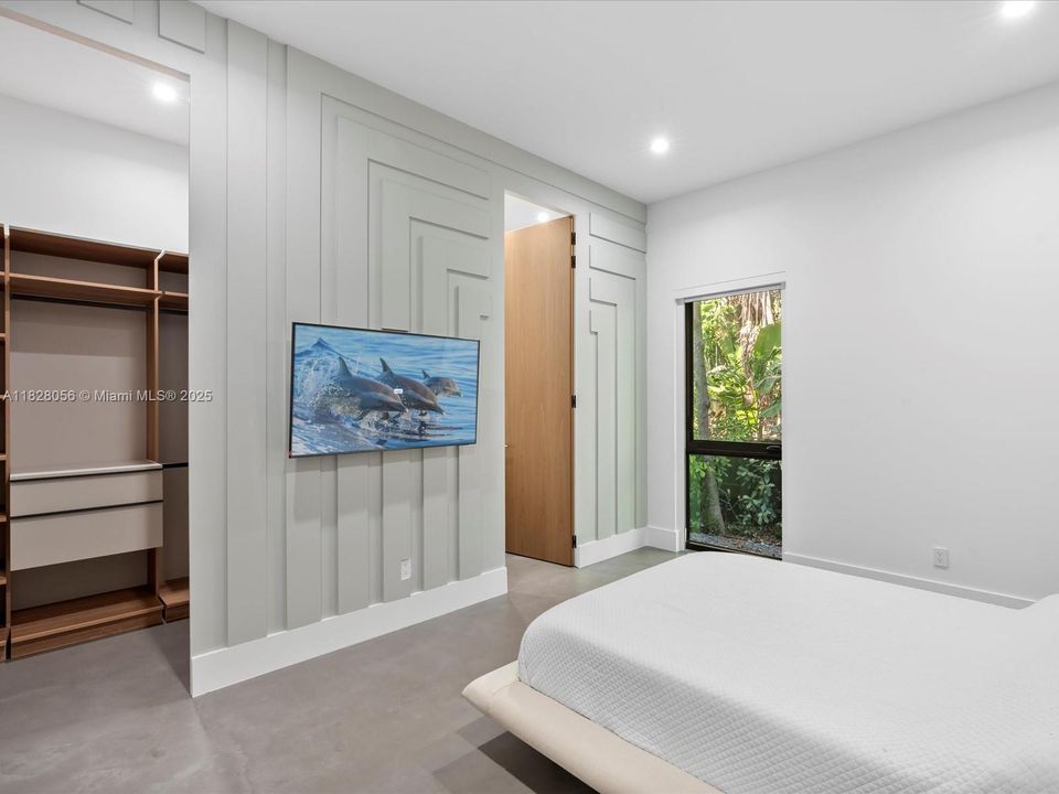 Activo con contrato: $5,149,000 (5 camas, 5 baños, 4079 Pies cuadrados)