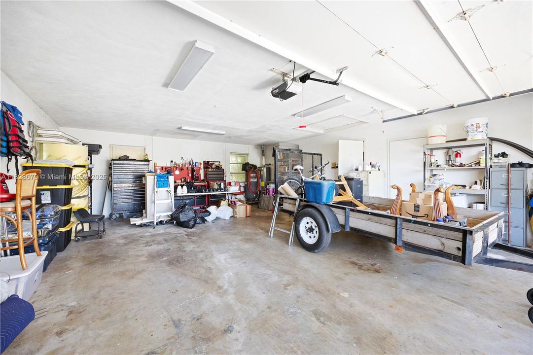 Vendido Recientemente: $579,999 (4 camas, 2 baños, 2005 Pies cuadrados)