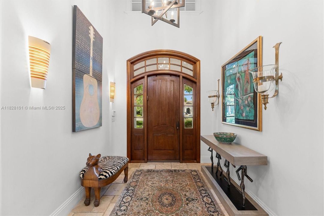 Недавно продано: $2,699,999 (6 спален, 5 ванн, 5678 Квадратных фут)