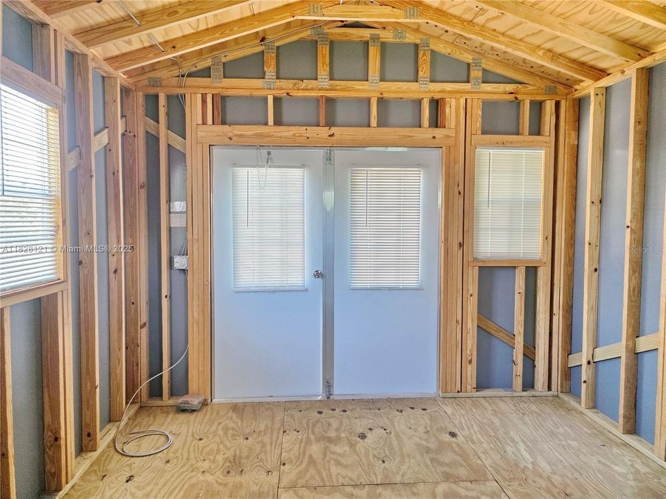 For Sale: $182,500 (0.07 acres)