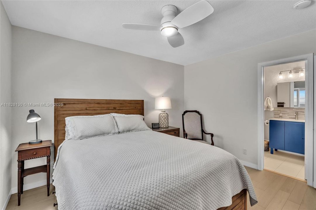 На продажу: $2,500,000 (3 спален, 3 ванн, 2824 Квадратных фут)