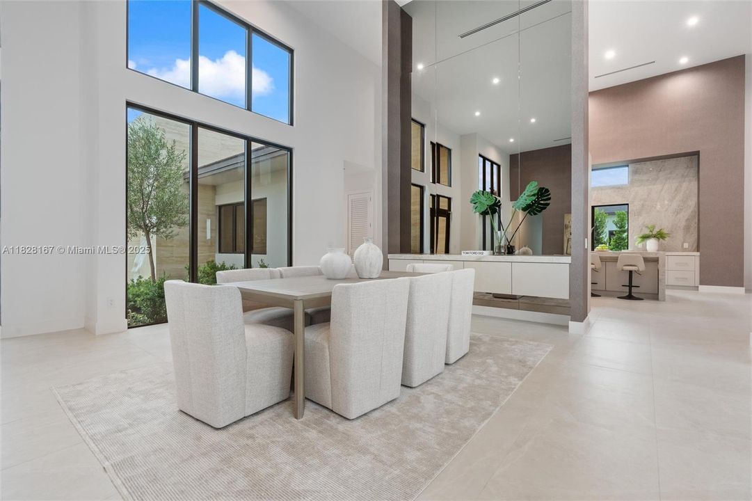 En Venta: $5,500,000 (5 camas, 5 baños, 5818 Pies cuadrados)