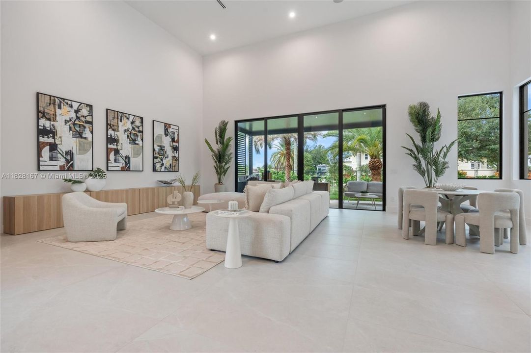 En Venta: $5,500,000 (5 camas, 5 baños, 5818 Pies cuadrados)