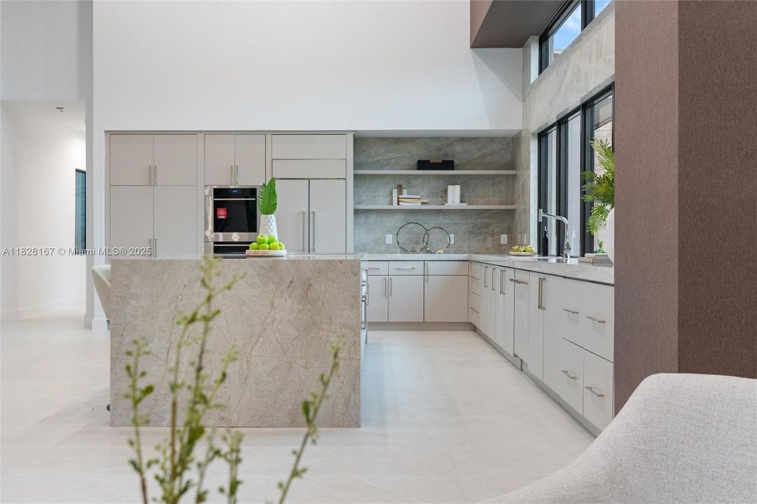 En Venta: $5,500,000 (5 camas, 5 baños, 5818 Pies cuadrados)