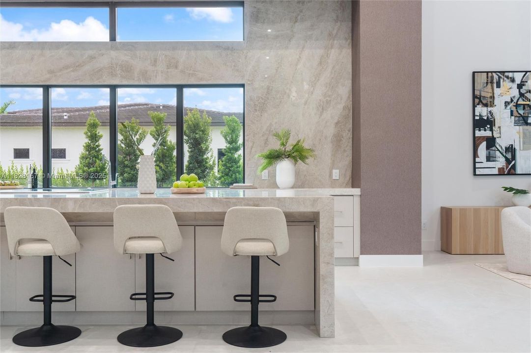 En Venta: $5,500,000 (5 camas, 5 baños, 5818 Pies cuadrados)