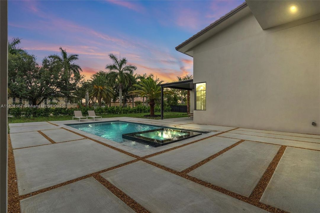 En Venta: $5,500,000 (5 camas, 5 baños, 5818 Pies cuadrados)