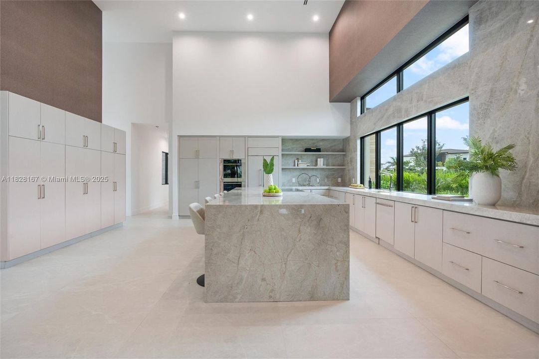 En Venta: $5,500,000 (5 camas, 5 baños, 5818 Pies cuadrados)