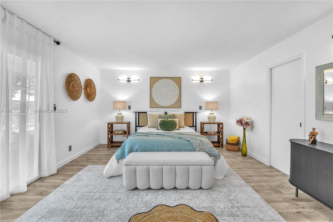 Active With Contract: $149,000 (1 beds, 1 baths, 798 Square Feet)