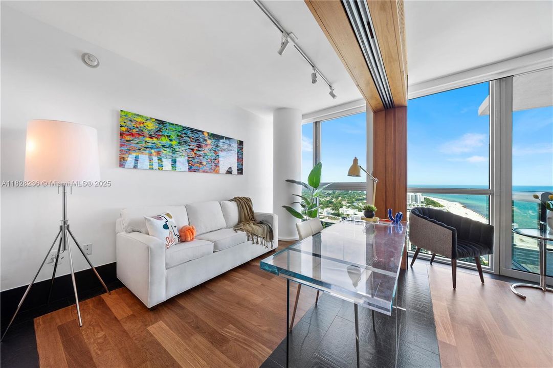 For Sale: $6,700,000 (3 beds, 3 baths, 1588 Square Feet)