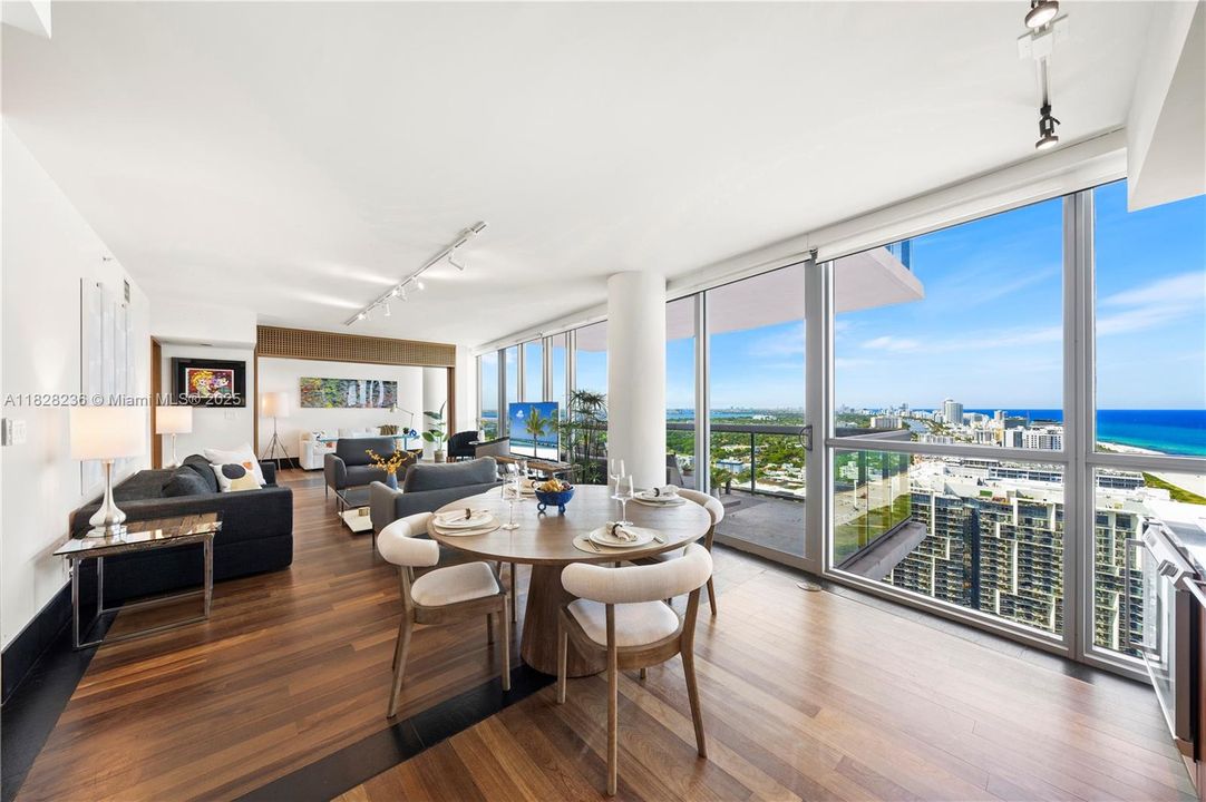 For Sale: $6,700,000 (3 beds, 3 baths, 1588 Square Feet)