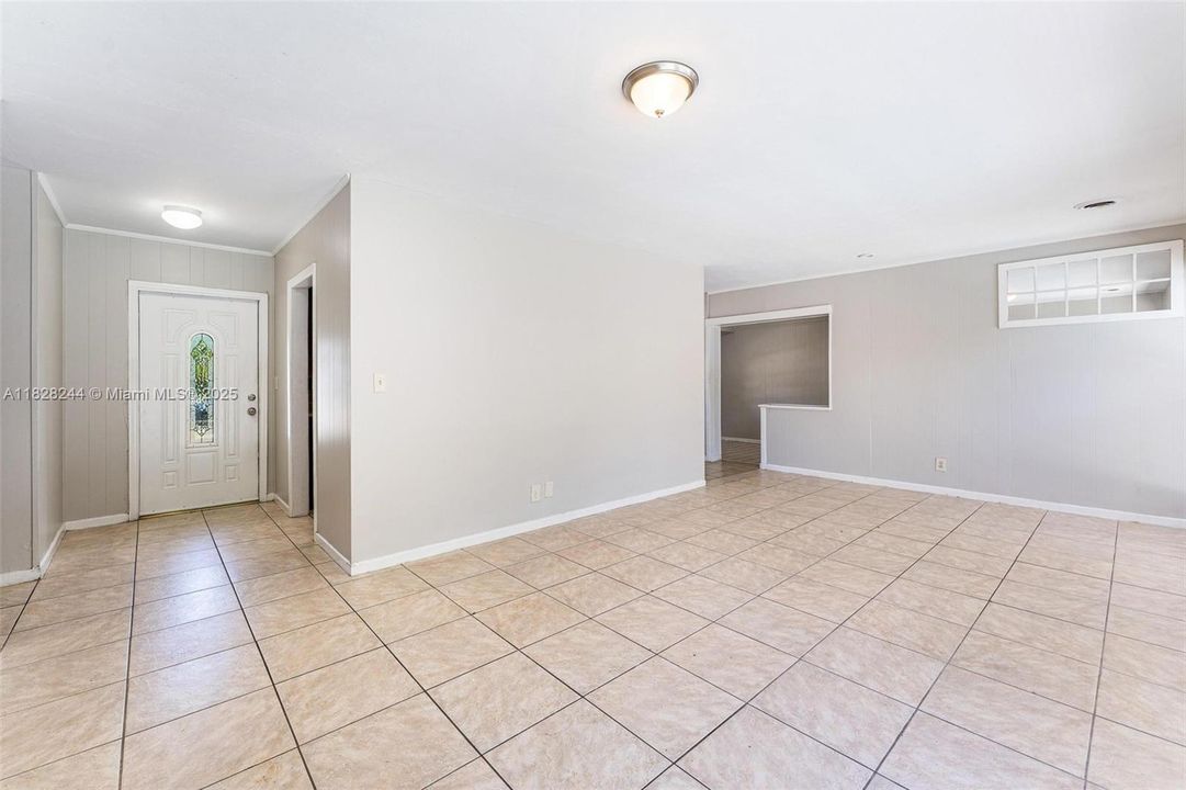 На продажу: $416,000 (3 спален, 2 ванн, 1423 Квадратных фут)