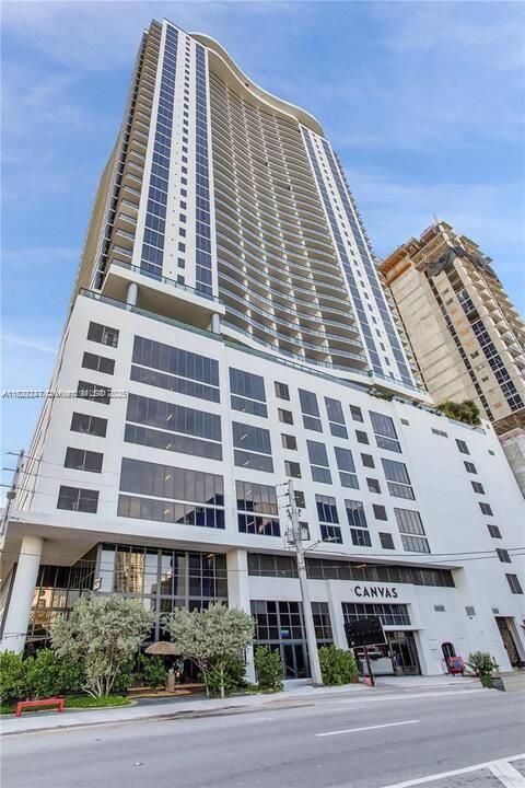 For Sale: $540,000 (2 beds, 2 baths, 1055 Square Feet)