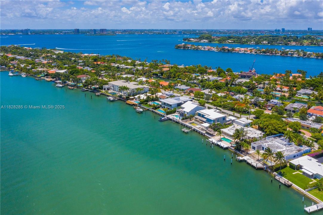 En Venta: $14,550,000 (6 camas, 7 baños, 5145 Pies cuadrados)