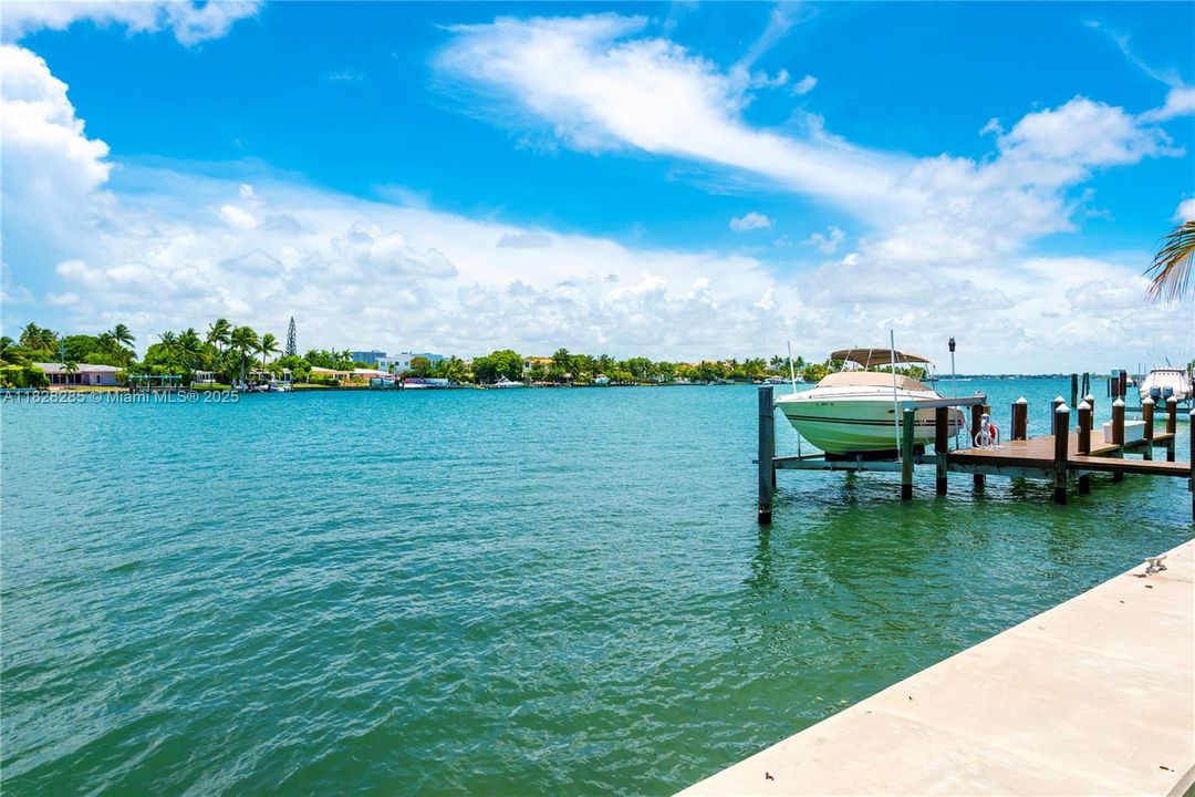 En Venta: $14,550,000 (6 camas, 7 baños, 5145 Pies cuadrados)