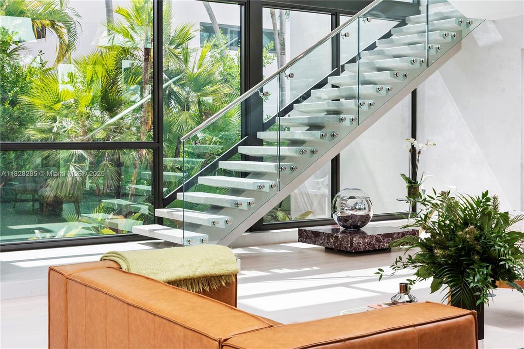 En Venta: $14,550,000 (6 camas, 7 baños, 5145 Pies cuadrados)