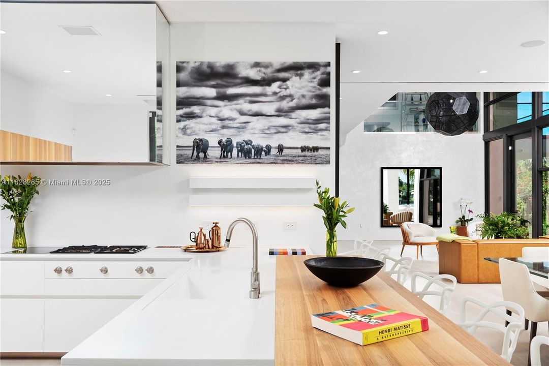 En Venta: $14,550,000 (6 camas, 7 baños, 5145 Pies cuadrados)