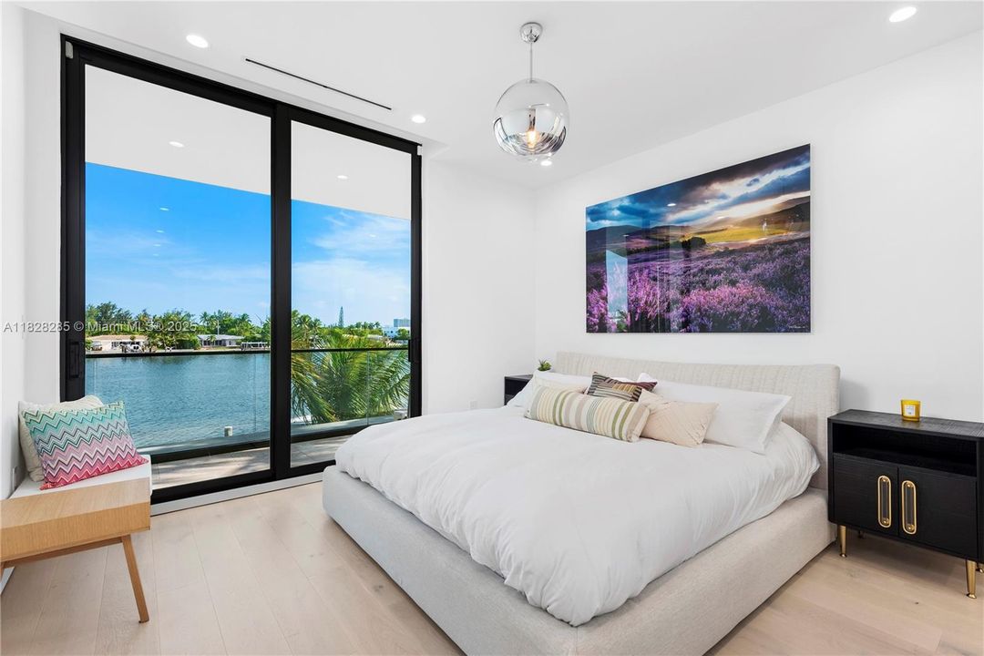 En Venta: $14,550,000 (6 camas, 7 baños, 5145 Pies cuadrados)