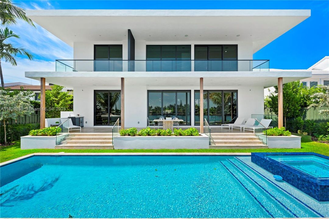 En Venta: $14,550,000 (6 camas, 7 baños, 5145 Pies cuadrados)