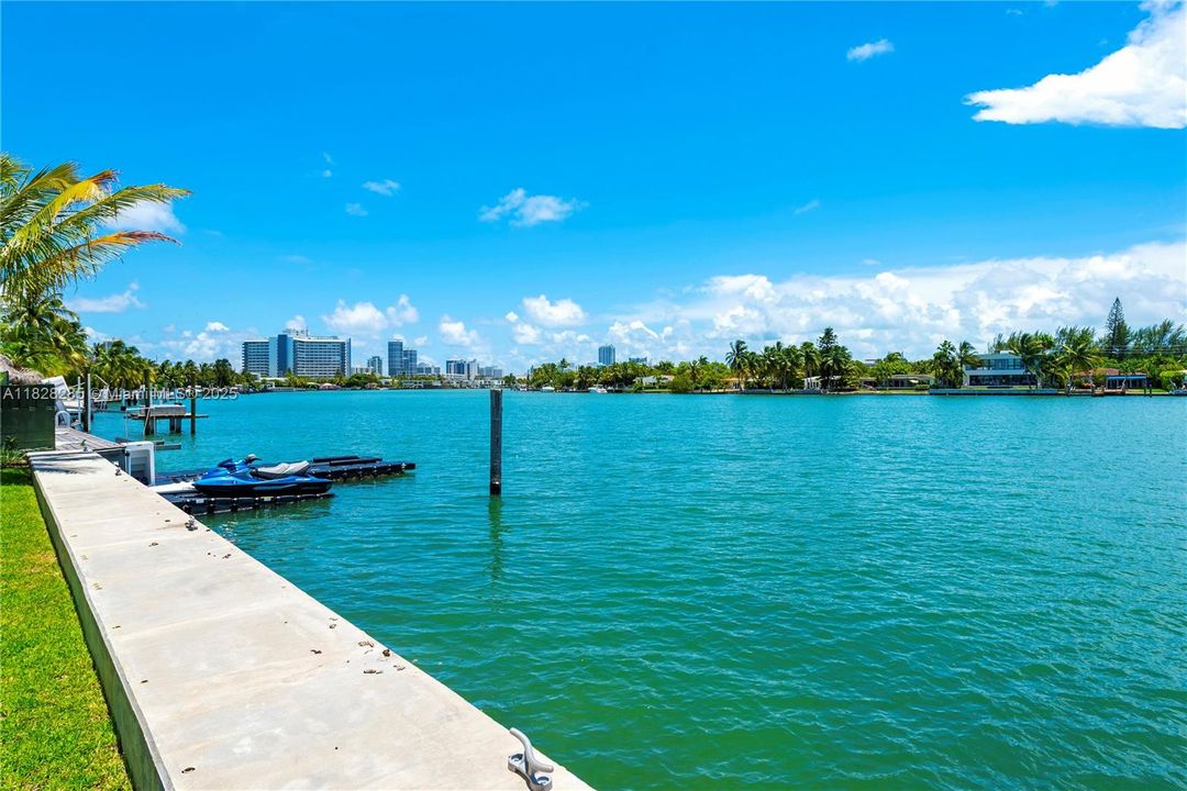 En Venta: $14,550,000 (6 camas, 7 baños, 5145 Pies cuadrados)