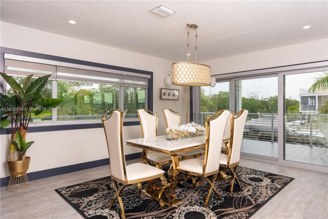 待售: $3,988,999 (5 贝兹, 3 浴室, 2848 平方英尺)