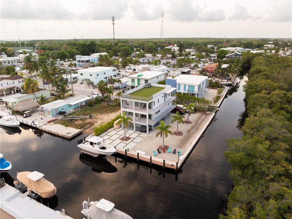 待售: $3,988,999 (5 贝兹, 3 浴室, 2848 平方英尺)