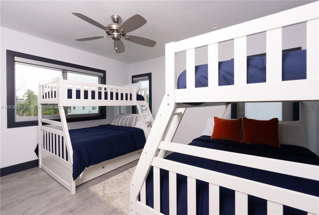 待售: $3,988,999 (5 贝兹, 3 浴室, 2848 平方英尺)