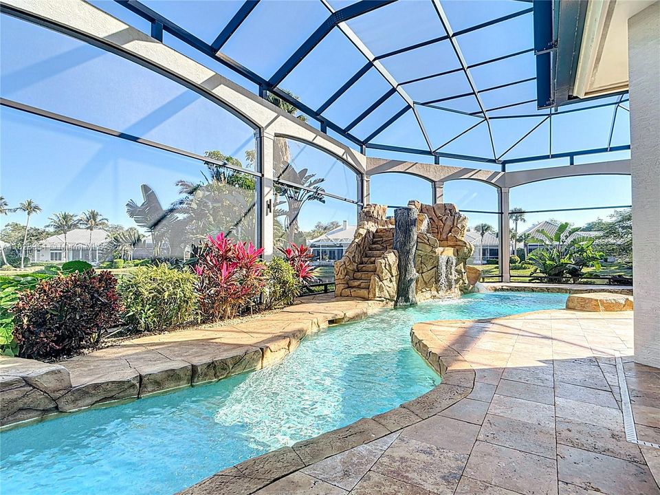 For Sale: $4,700,000 (4 beds, 5 baths, 7838 Square Feet)