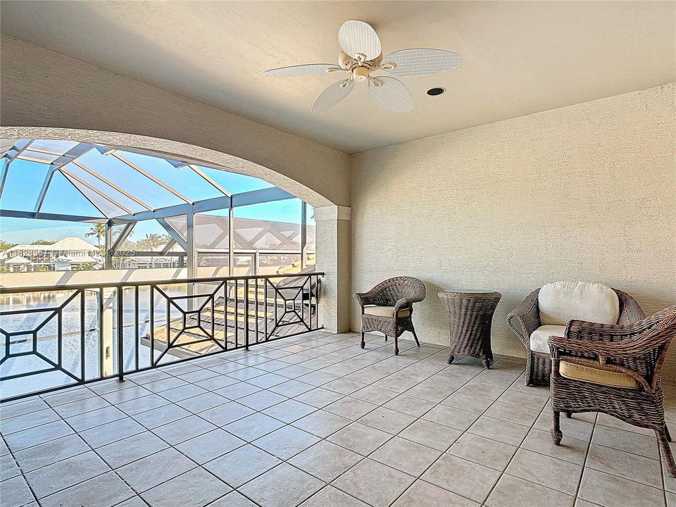 For Sale: $4,700,000 (4 beds, 5 baths, 7838 Square Feet)