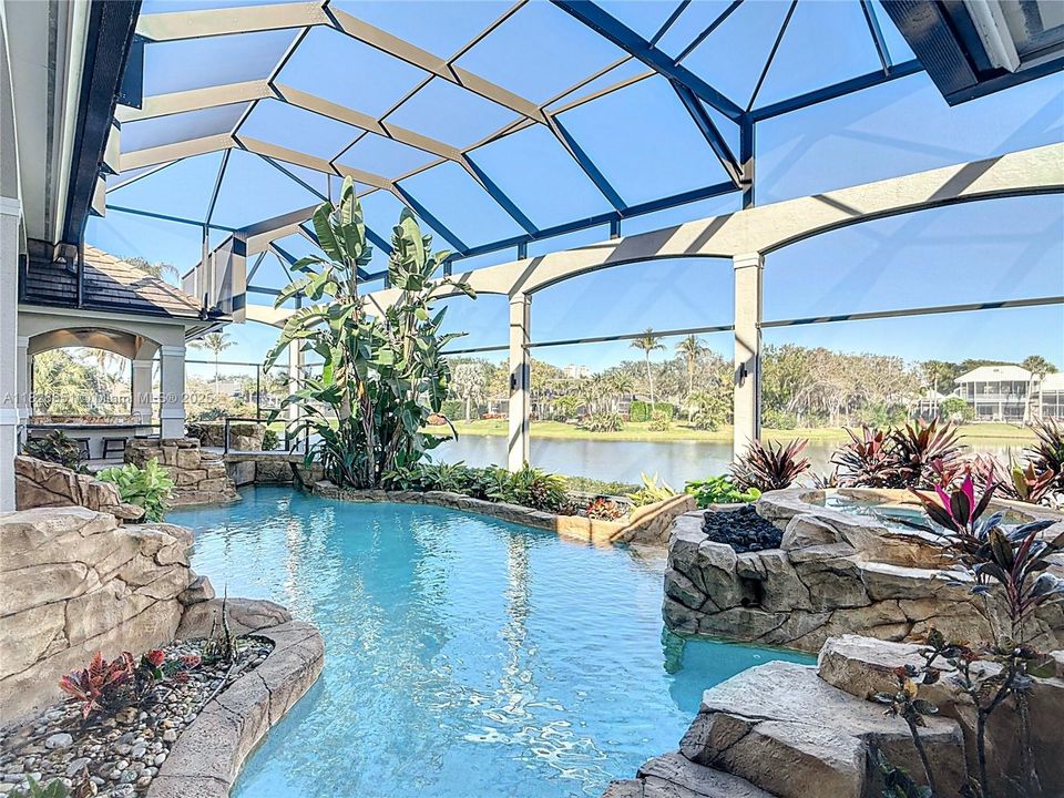 For Sale: $4,700,000 (4 beds, 5 baths, 7838 Square Feet)