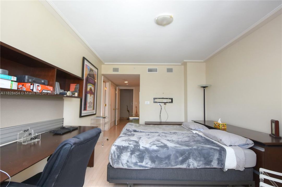 待售: $1,999,000 (4 贝兹, 5 浴室, 3575 平方英尺)