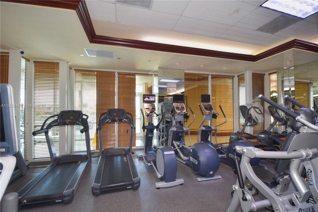 待售: $1,999,000 (4 贝兹, 5 浴室, 3575 平方英尺)