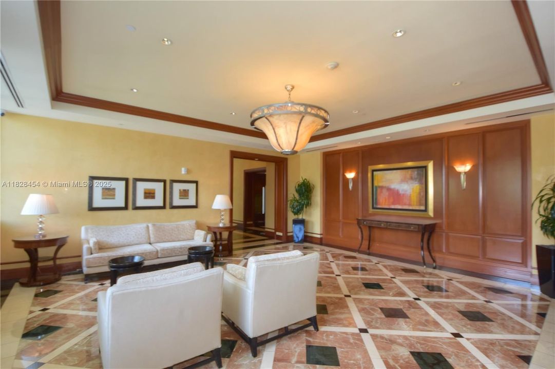 待售: $1,999,000 (4 贝兹, 5 浴室, 3575 平方英尺)