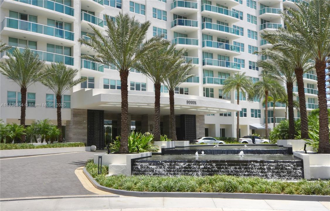 待售: $1,999,000 (4 贝兹, 5 浴室, 3575 平方英尺)