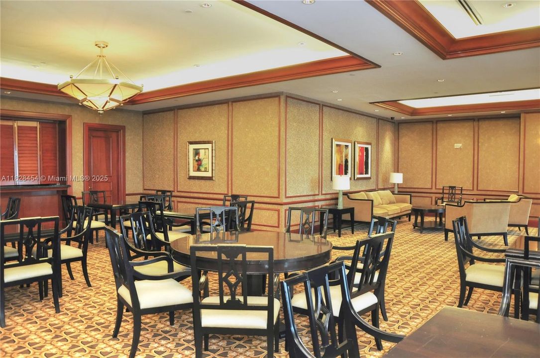 待售: $1,999,000 (4 贝兹, 5 浴室, 3575 平方英尺)