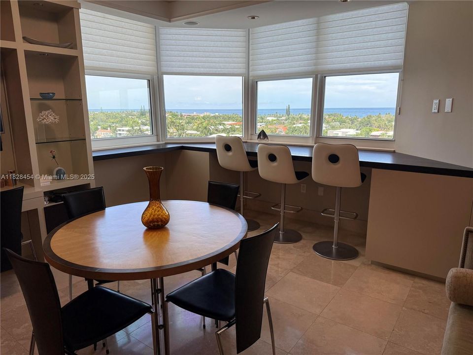 待售: $1,999,000 (4 贝兹, 5 浴室, 3575 平方英尺)