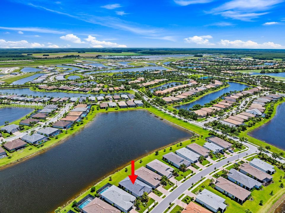 For Sale: $549,900 (2 beds, 2 baths, 0 Square Feet)