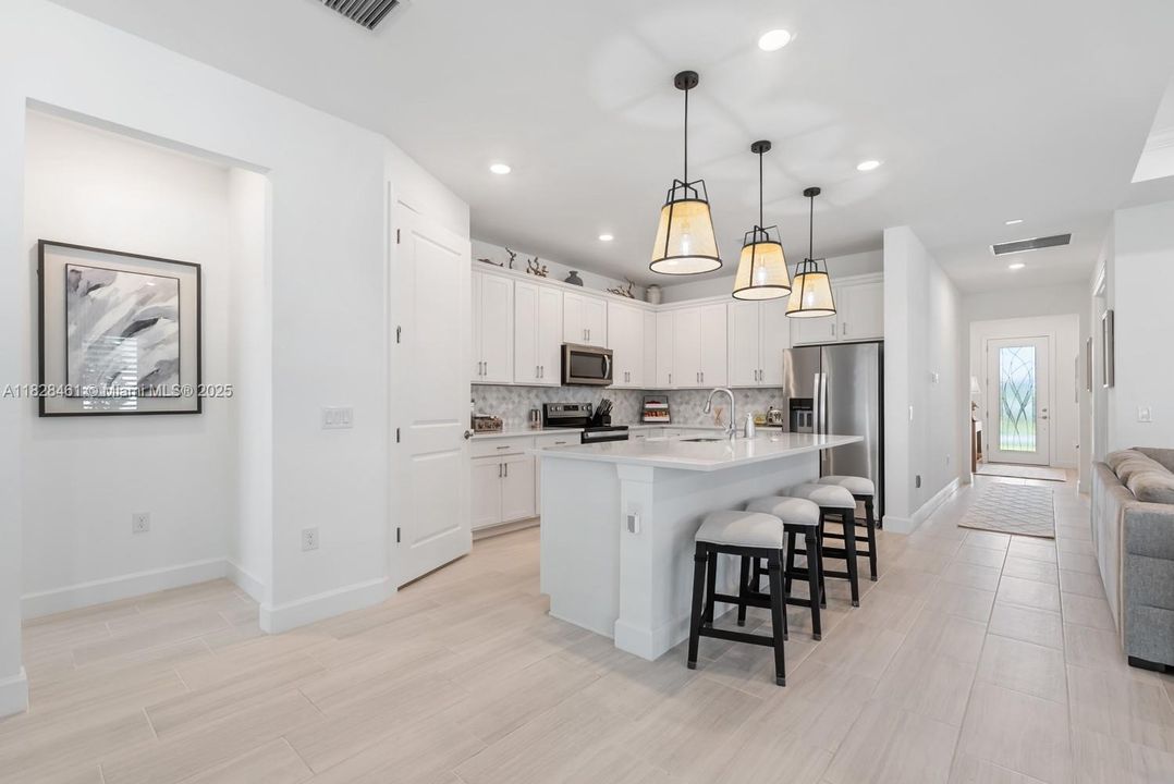 For Sale: $549,900 (2 beds, 2 baths, 0 Square Feet)