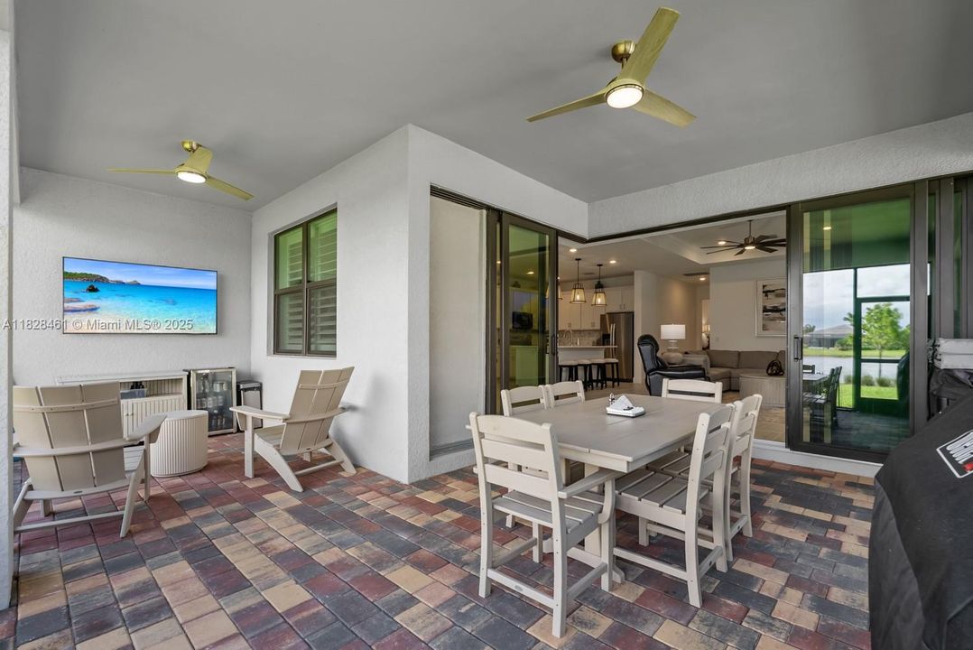 For Sale: $549,900 (2 beds, 2 baths, 0 Square Feet)