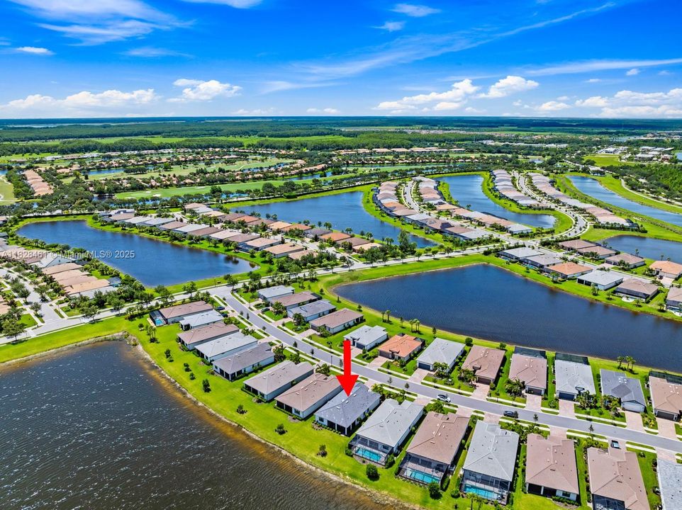 For Sale: $549,900 (2 beds, 2 baths, 0 Square Feet)