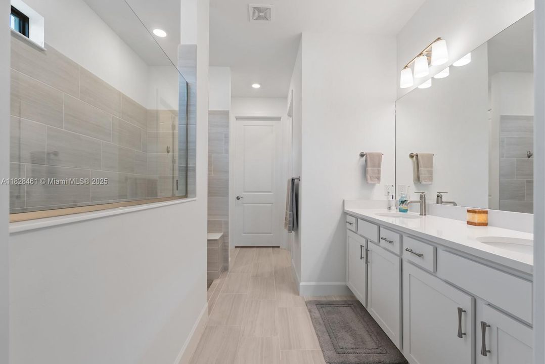 For Sale: $549,900 (2 beds, 2 baths, 0 Square Feet)