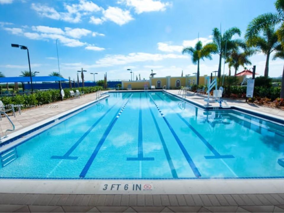 For Sale: $549,900 (2 beds, 2 baths, 0 Square Feet)